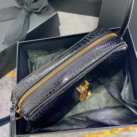 YSL LOU CAMERA BAG-23*16*6CM 0517